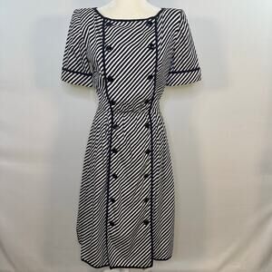 Vintage 1980’s Oscar de La Renta Striped Cotton Button Front Dress